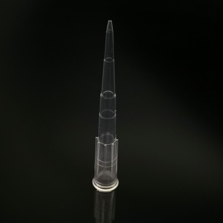 black pipette tips